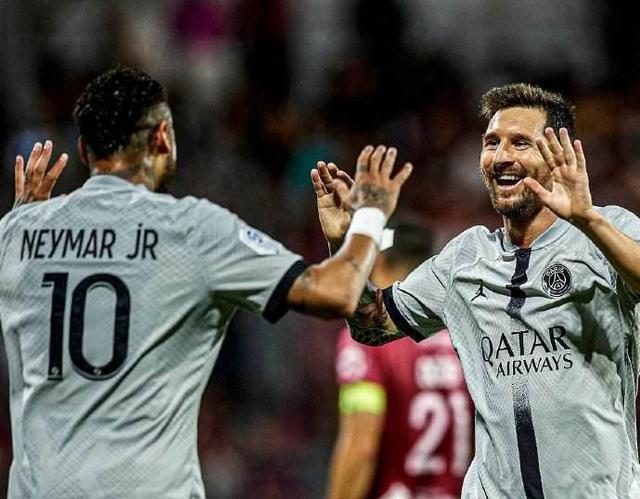 2-2！英超争四一夜大变：曼联反超切尔西，1黑马进前五，6队差3分