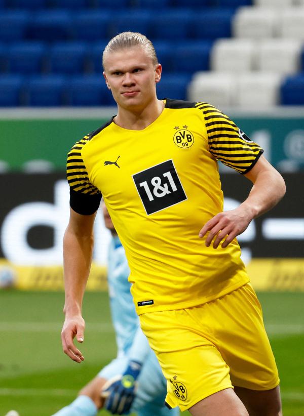 [图]詹姆斯26+10助攻里程碑东契奇36+9 湖人逆转灰熊