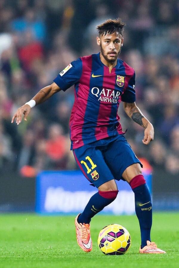 激战一夏 《传奇3》“日月凌空”新区今晚19：00火爆开启！